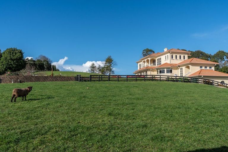 Photo of property in 170 Foster Road, Temple View, Hamilton, 3290