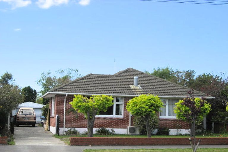 Photo of property in 20 Cranbrook Avenue, Burnside, Christchurch, 8053
