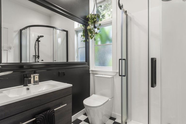 Photo of property in 20 Rautangi Road, Mount Eden, Auckland, 1024