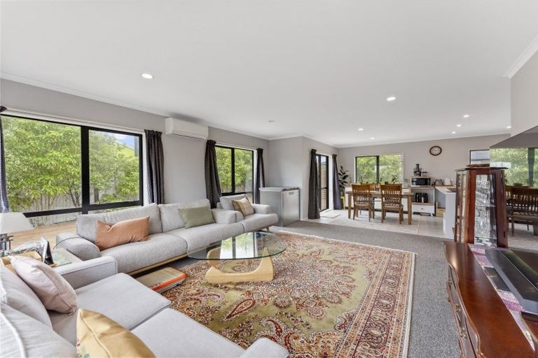 Photo of property in 11 Phoenix Court, Otaki, 5512