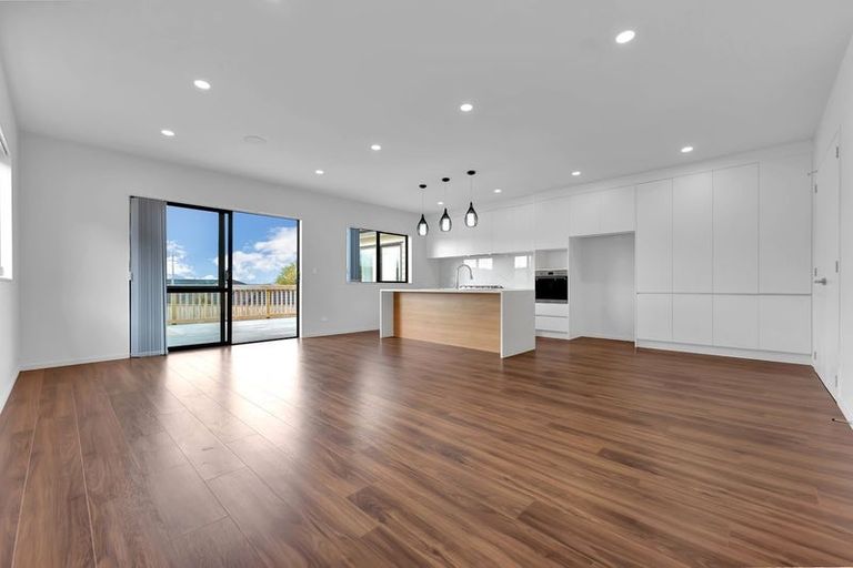 Photo of property in 2 Bellenden Crescent, Pokeno, 2402