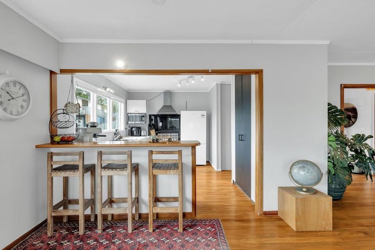 Photo of property in 14 Brightside Road, Stanmore Bay, Whangaparaoa, 0932