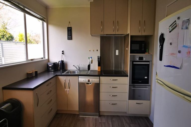 Photo of property in 56c Weston Avenue, Roslyn, Palmerston North, 4414