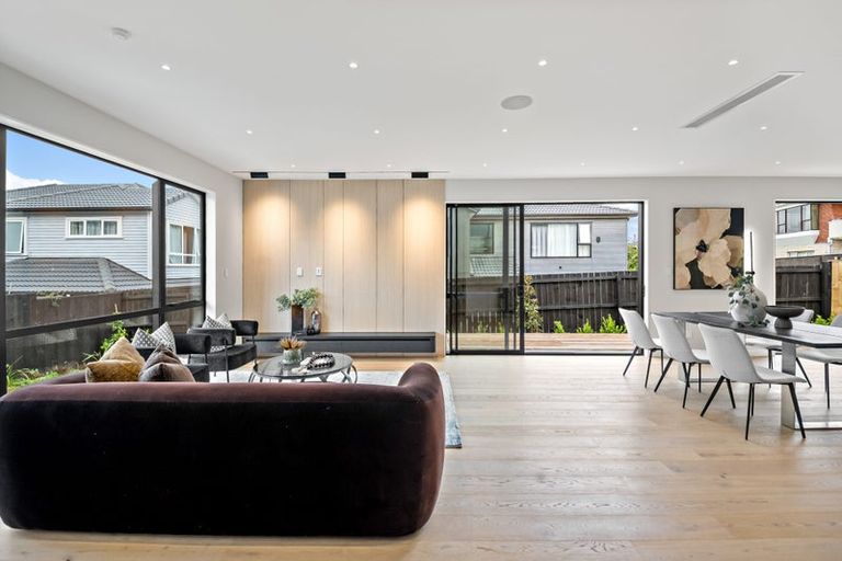 Photo of property in 202b Clovelly Road, Bucklands Beach, Auckland, 2012