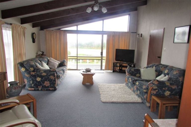 Photo of property in 28 Domett Esplanade, Cobden, Greymouth, 7802