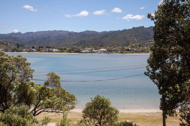 Photo of property in 114 Paku Drive, Tairua, 3508