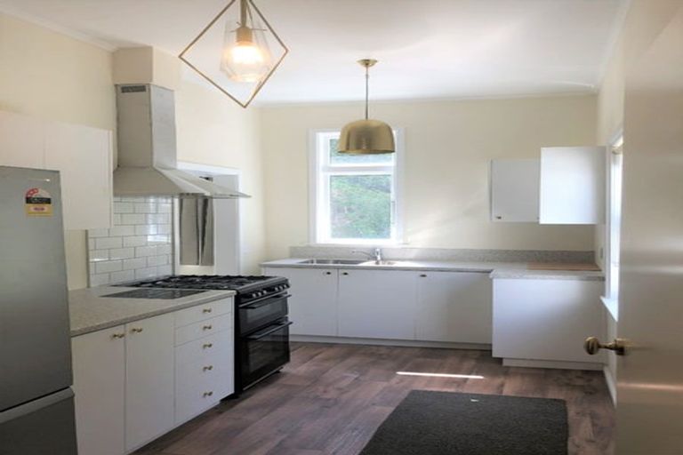 Photo of property in 8 Grass Street, Oriental Bay, Wellington, 6011