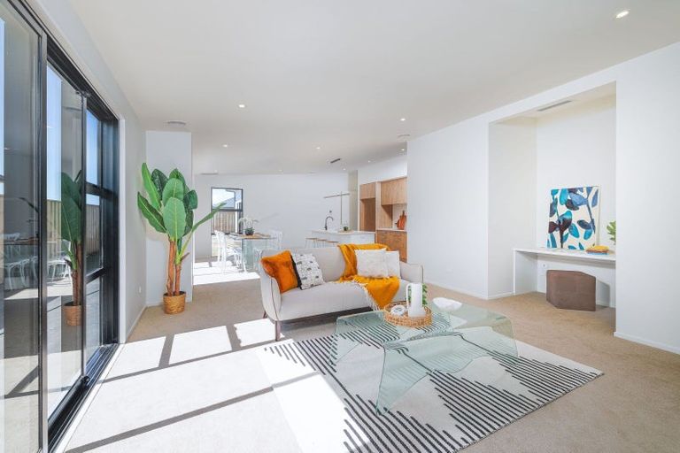 Photo of property in 10 Dynes Road, Rolleston, 7615