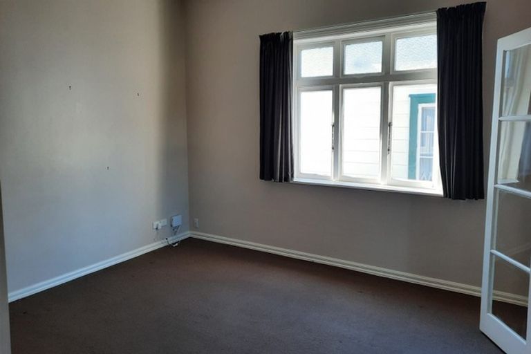 Photo of property in 40 Queen Street, Petone, Lower Hutt, 5012