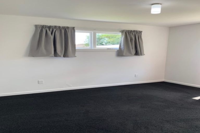 Photo of property in 17 Fusilier Street, Hoon Hay, Christchurch, 8025