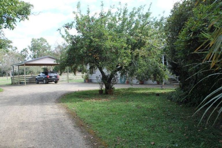 Photo of property in 23 Pinfold Road, Woodville, 4920