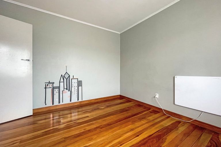 Photo of property in 21 Brocas Avenue, Hillcrest, Hamilton, 3216