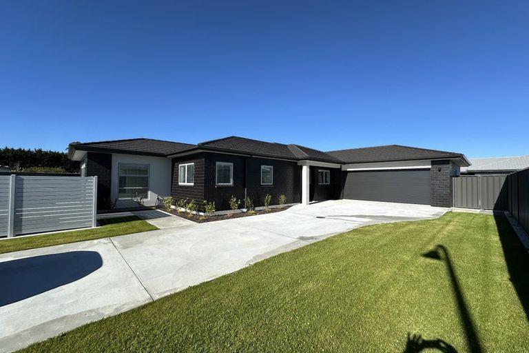 Photo of property in 6 George Yee Place, Taradale, Napier, 4112