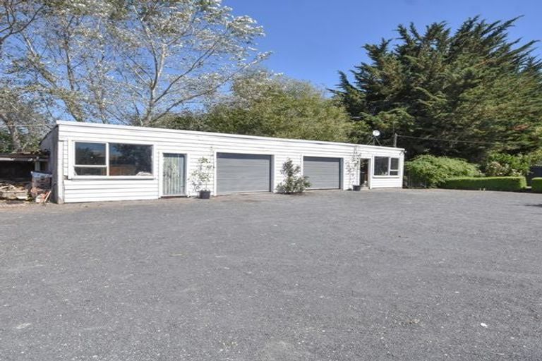 Photo of property in 1215 Centre Road, Henley, Outram, 9073