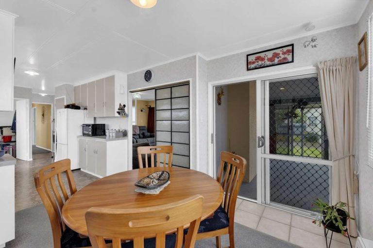 Photo of property in 25 Kapuni Street, Manaia, 4612