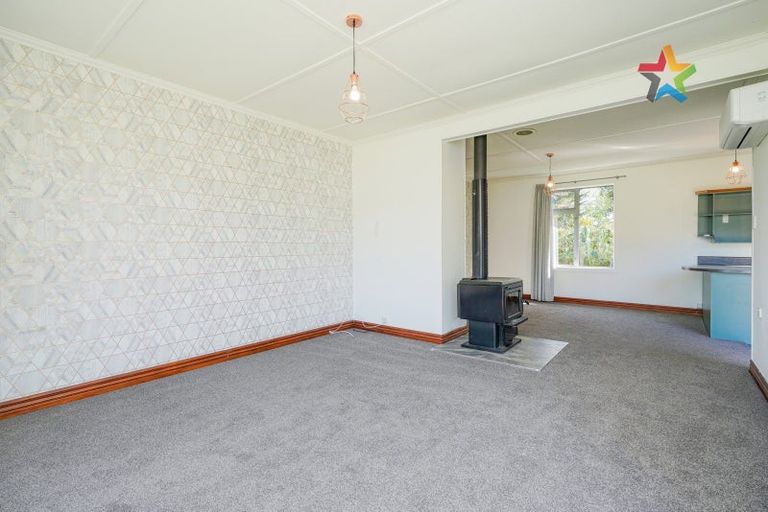 Photo of property in 6 Half Mile Road, Tuatapere, 9620