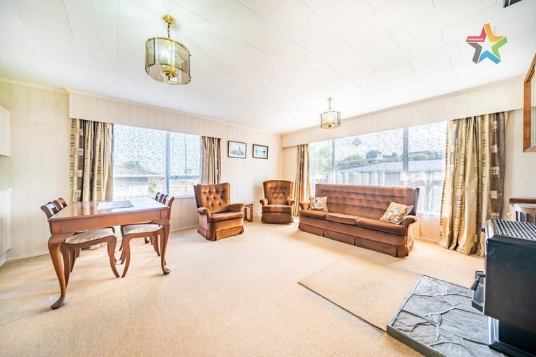 Photo of property in 178b Major Drive, Kelson, Lower Hutt, 5010