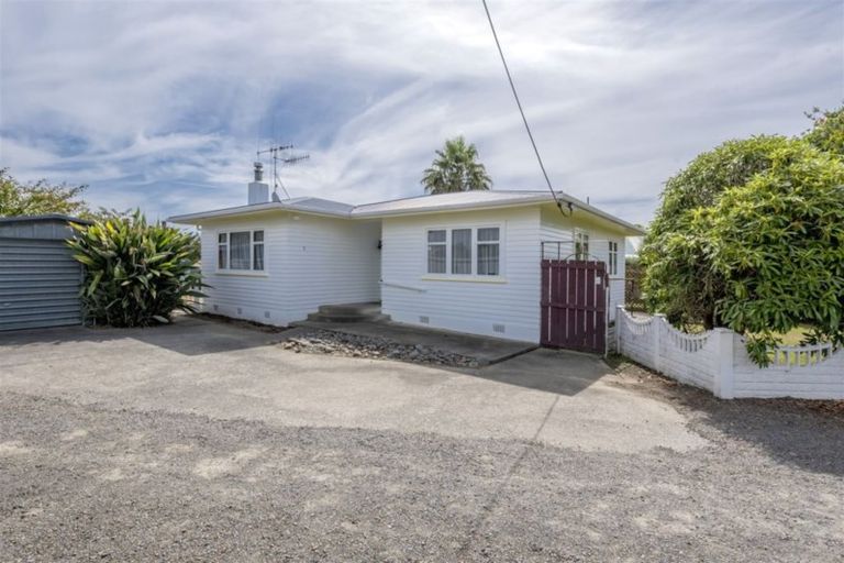 Photo of property in 9 Iti Street, Otaki, 5512