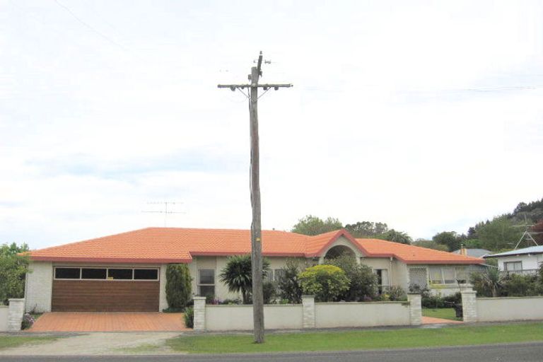 Photo of property in 128 Fox Street, Whataupoko, Gisborne, 4010