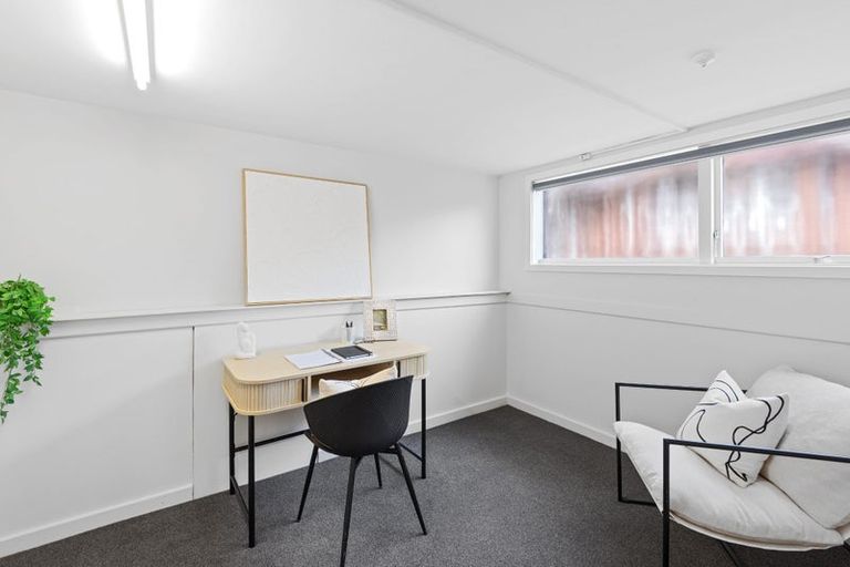 Photo of property in 1/27 Tuirau Place, Ilam, Christchurch, 8041