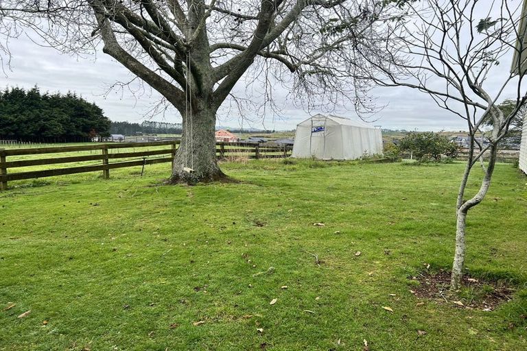 Photo of property in 671 Karaka Road, Karaka, Papakura, 2580