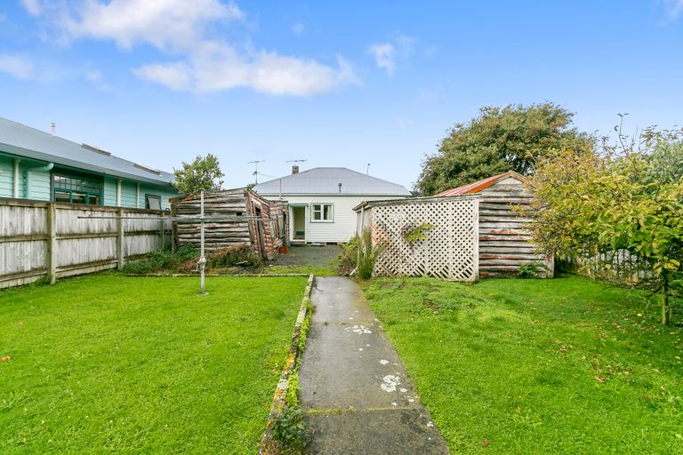 Photo of property in 11 Connolly Street, Boulcott, Lower Hutt, 5010