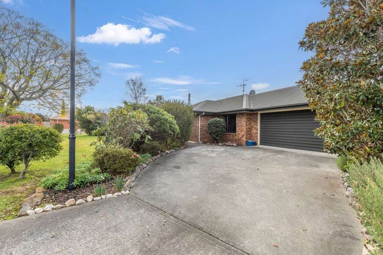 Photo of property in 1 Longfields Road, Brightwater, 7022