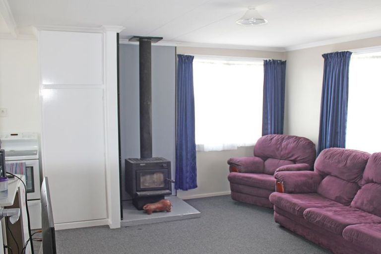 Photo of property in 2 Mclean Street, Oamaru North, Oamaru, 9400