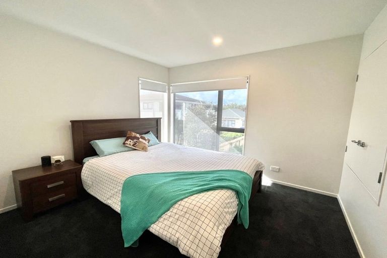 Photo of property in 41 Ara Mara Hua, Henderson, Auckland, 0612
