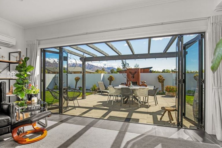 Photo of property in 25 Ethereal Crescent, Mount Pisa, Cromwell, 9383