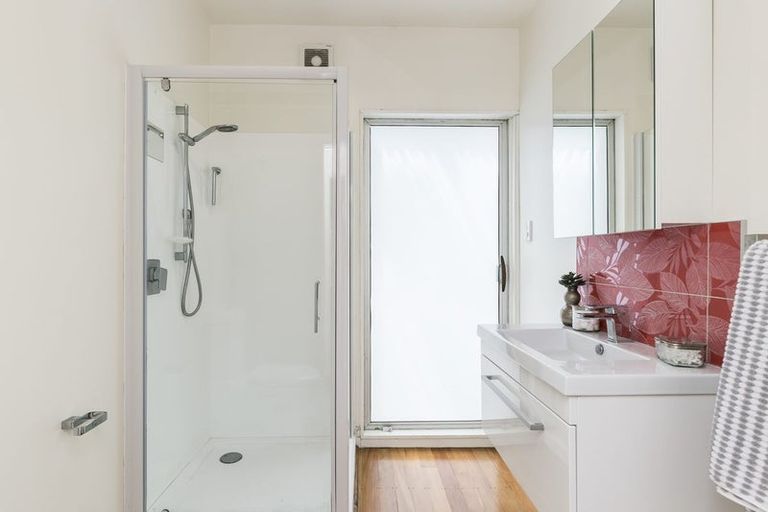 Photo of property in 44 Monaghan Avenue, Karori, Wellington, 6012