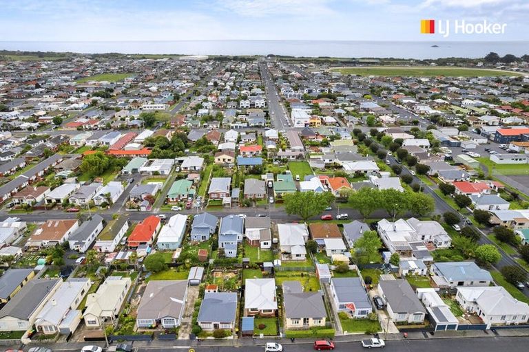 Photo of property in 92 Fawcett Street, South Dunedin, Dunedin, 9012