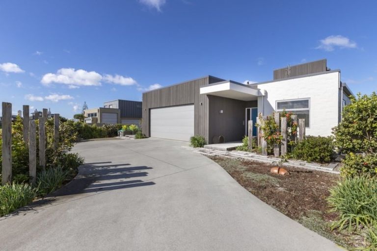 Photo of property in 22 Inanga Lane, Omaha, Warkworth, 0986