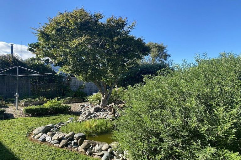 Photo of property in 42 Meihana Street, Takaka, 7110