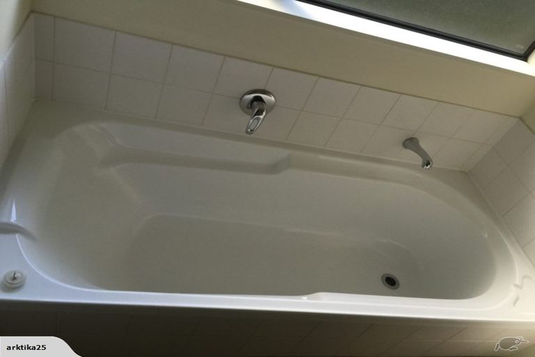 Photo of property in 13 Earnslaw Crescent, Clover Park, Auckland, 2019