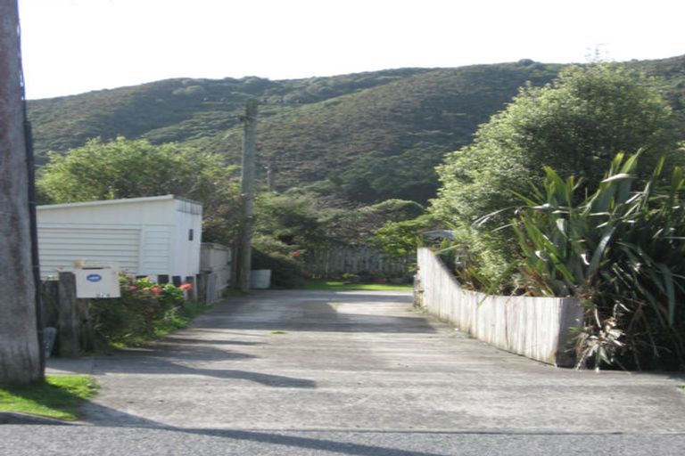 Photo of property in 1-3 Harris Street, Naenae, Lower Hutt, 5011