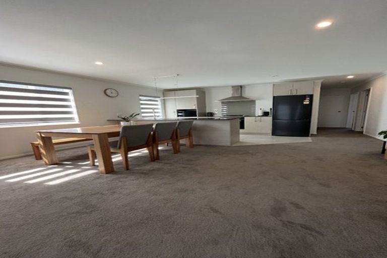 Photo of property in 23 Harore Road, Takanini, 2112