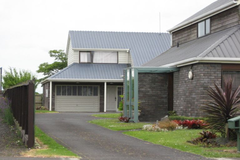 Photo of property in 112 Edinburgh Street, Pukekohe, 2120