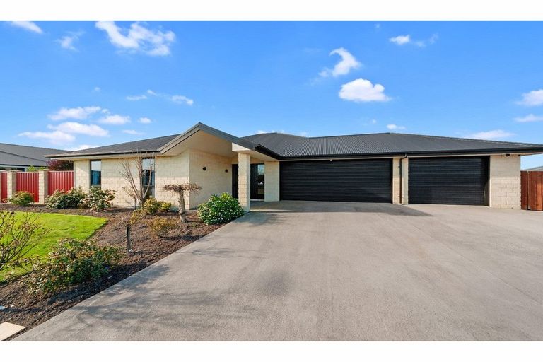 Photo of property in 36 Beaumont Drive, Rolleston, 7614