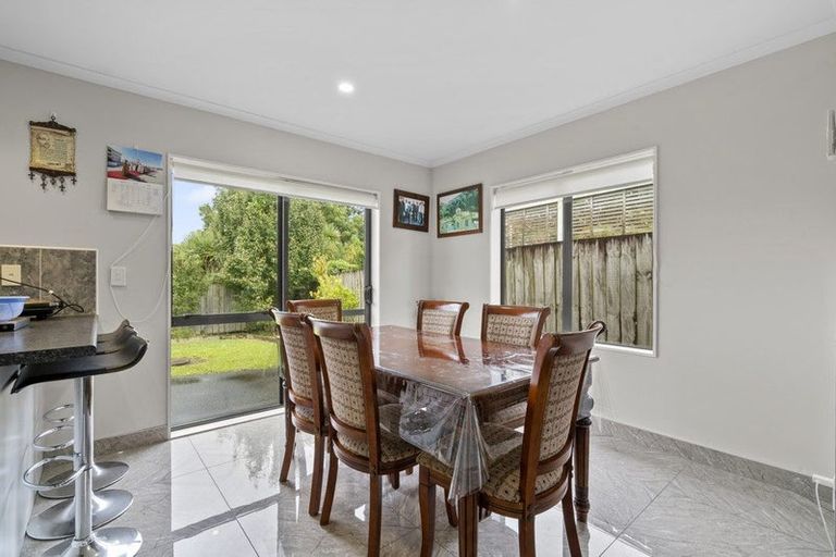 Photo of property in 92a Alfriston Road, Manurewa, Auckland, 2105