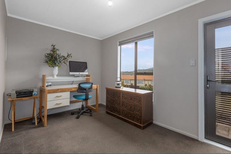 Photo of property in 12 Langwell Place, Papakowhai, Porirua, 5024