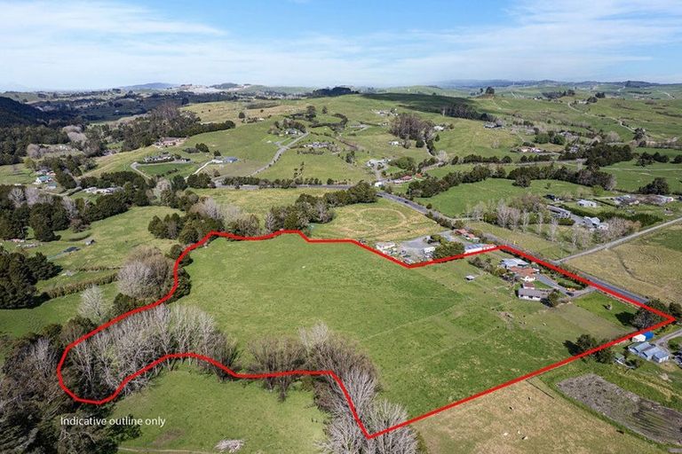 Photo of property in 386 Otaika Valley Road, Otaika, Whangarei, 0170