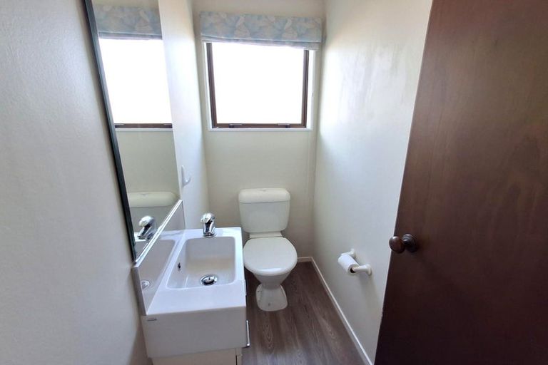 Photo of property in 2/53 Clifford Road, Johnsonville, Wellington, 6037