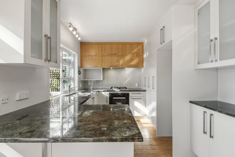 Photo of property in 85 Balmoral Road, Mount Eden, Auckland, 1024