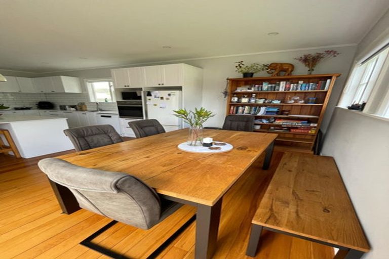 Photo of property in 1/56 Churton Crescent, Taita, Lower Hutt, 5011