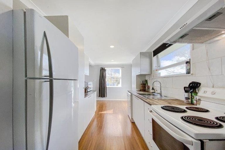 Photo of property in 60 Pandora Avenue, Sunnybrook, Rotorua, 3015