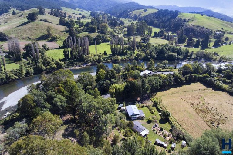 Photo of property in 1499 Motueka Valley Highway, Ngatimoti, Motueka, 7196