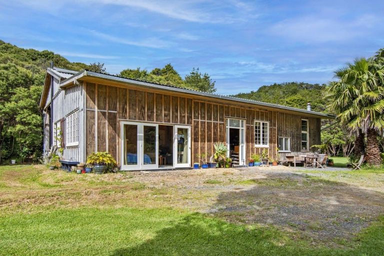 Photo of property in 31 Waitorupai Way, Matapouri, Whangarei, 0173