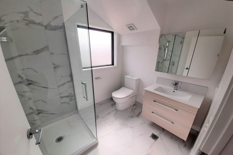 Photo of property in 9/59 Neil Avenue, Te Atatu Peninsula, Auckland, 0610