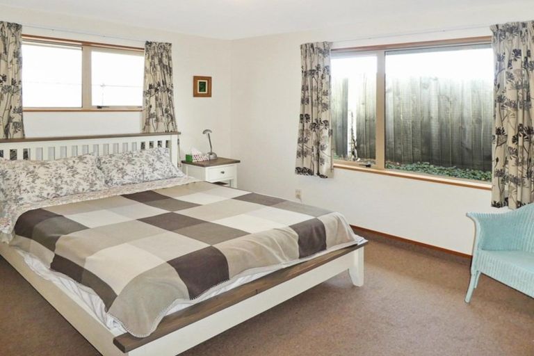 Photo of property in 267a Lake Terrace Road, Shirley, Christchurch, 8061